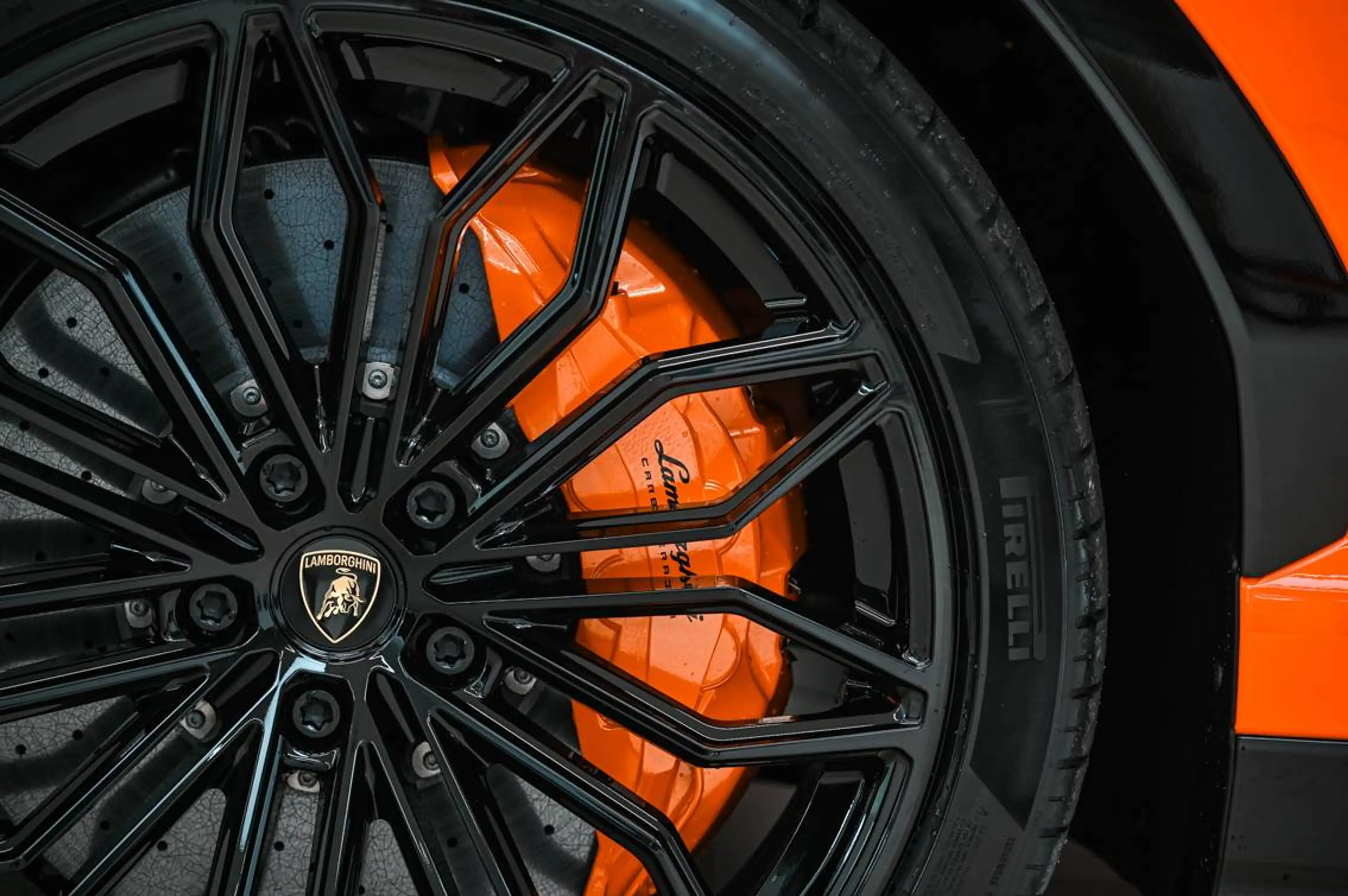Lamborghini Urus Urus SE PHEV 4.0 BiTurbo V8 — photo 12