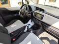 Toyota Yaris 1.4 D-4D 90CV DIESEL NAVI Gris - thumbnail 26