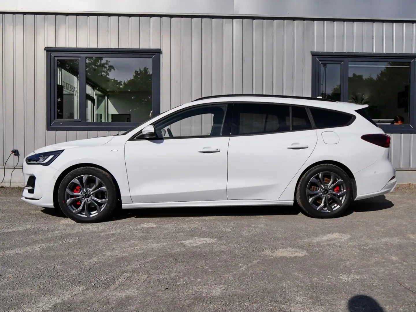 Ford Focus ST-Line MildHybrid ACC+Kamera+ParkAssist Klima Weiß - 2