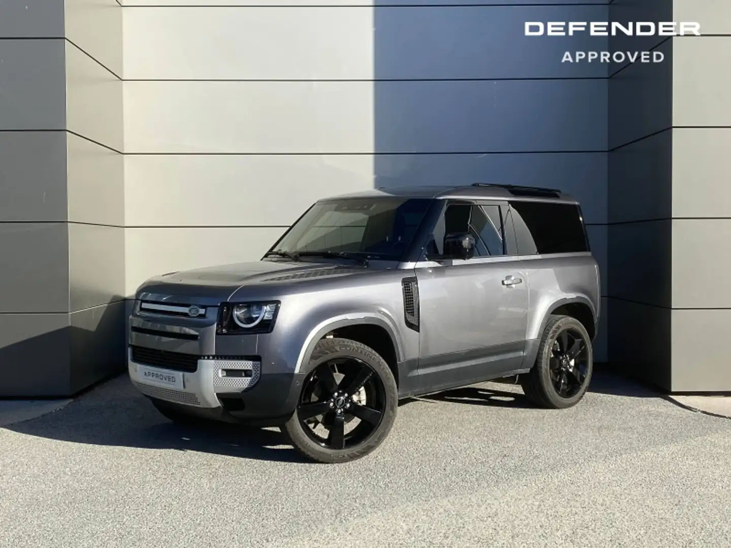 Land Rover Defender 90 2.0 P300 S - 1