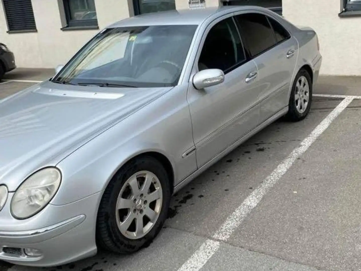 Mercedes-Benz E 200 E 200 Elegance CDI Sequentronic Elegance Silber - 2