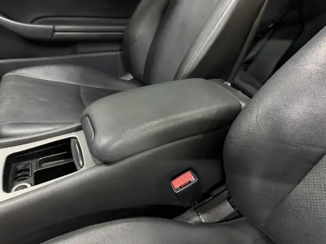 Mercedes-Benz C-Class view 14