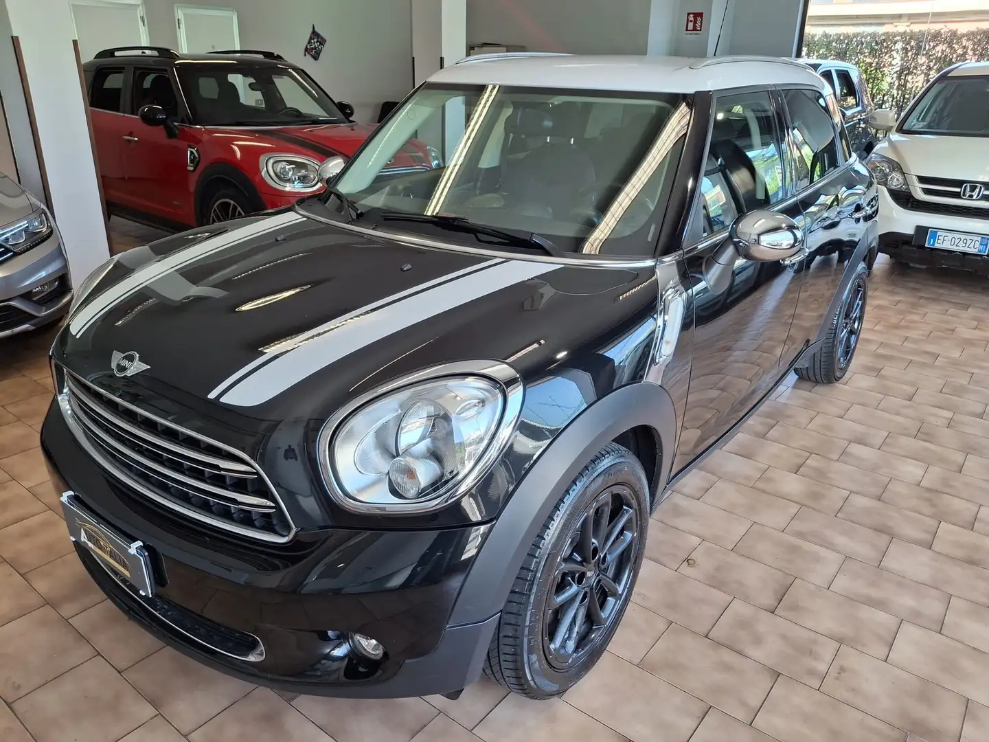 MINI Cooper D Countryman 1.6 Cooper *NEOPATENTATI*EURO 6B Nero - 1