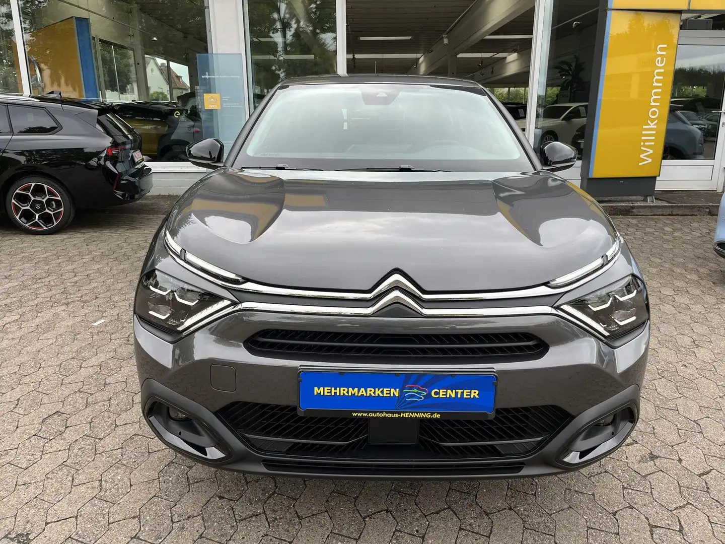 Citroen C4 Feel Pure Tech 130 **RFK**SHZ**LHZ** Grau - 2