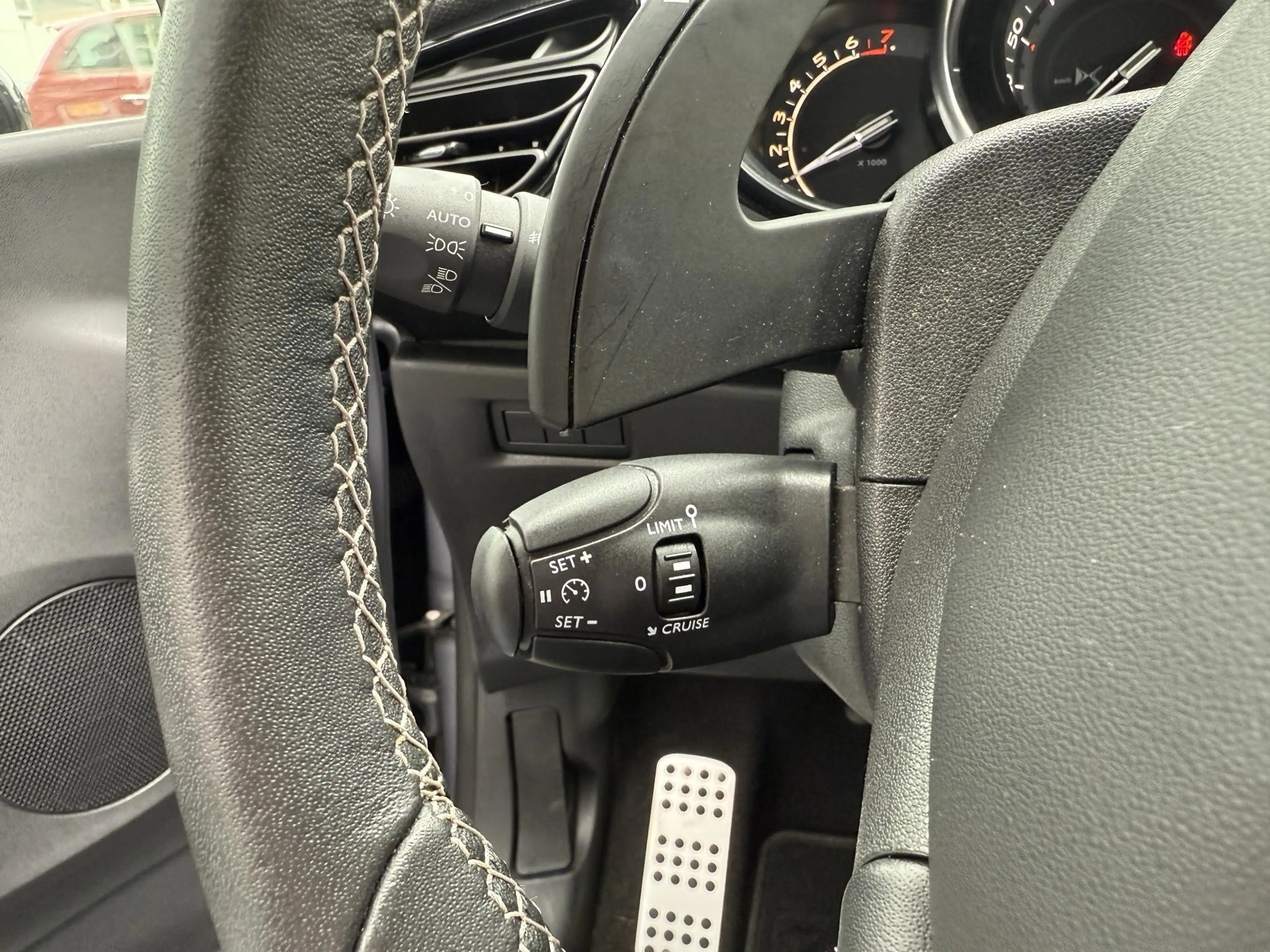 DS Automobiles DS 3 1.2 PureTech Connected Chic Automaat — photo 11