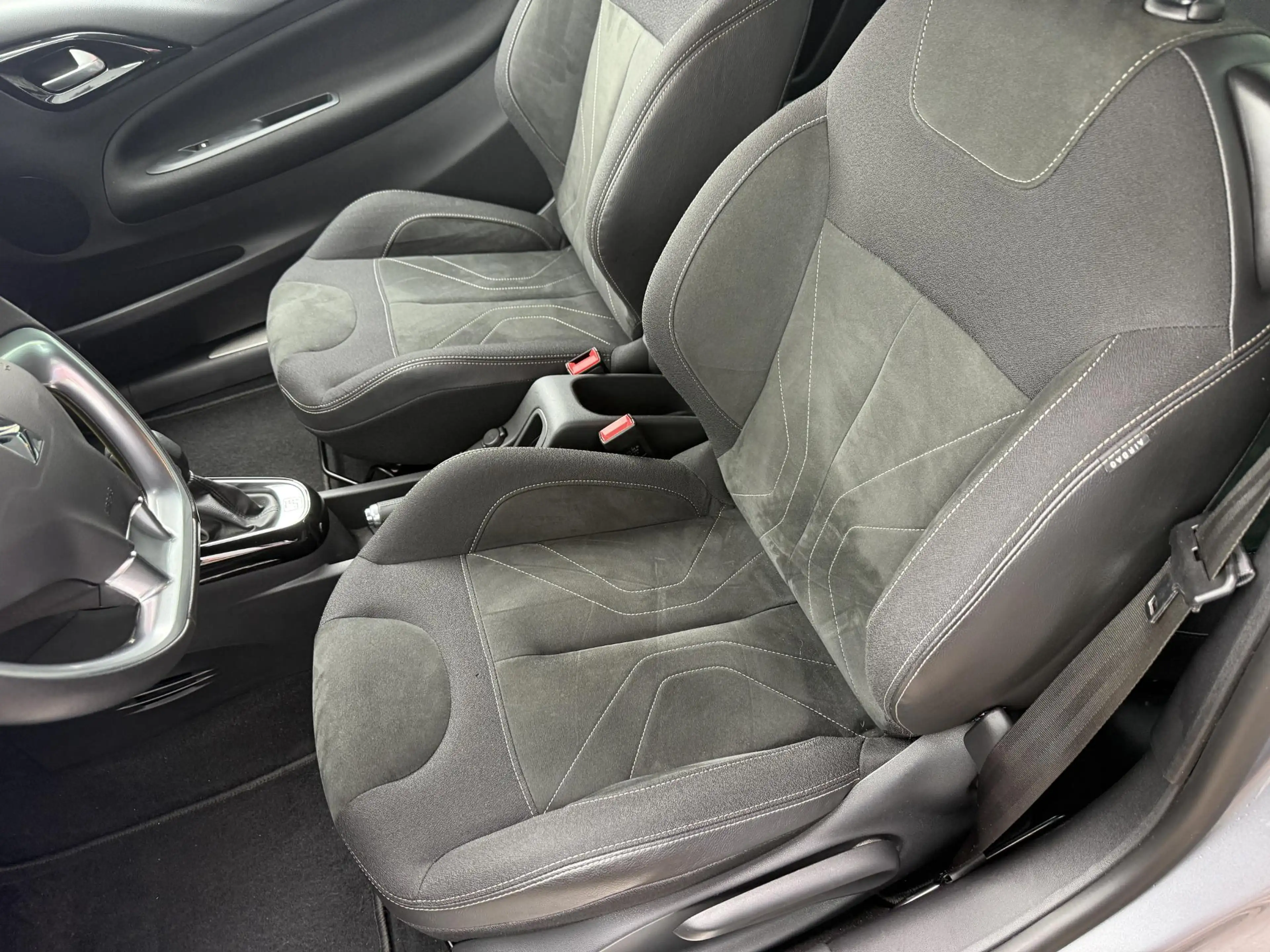 DS Automobiles DS 3 1.2 PureTech Connected Chic Automaat — photo 14