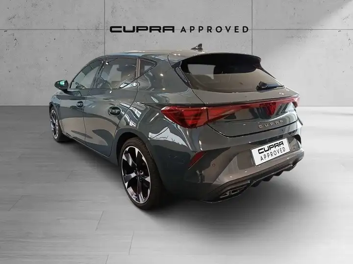 Cupra León 2024, foto 2