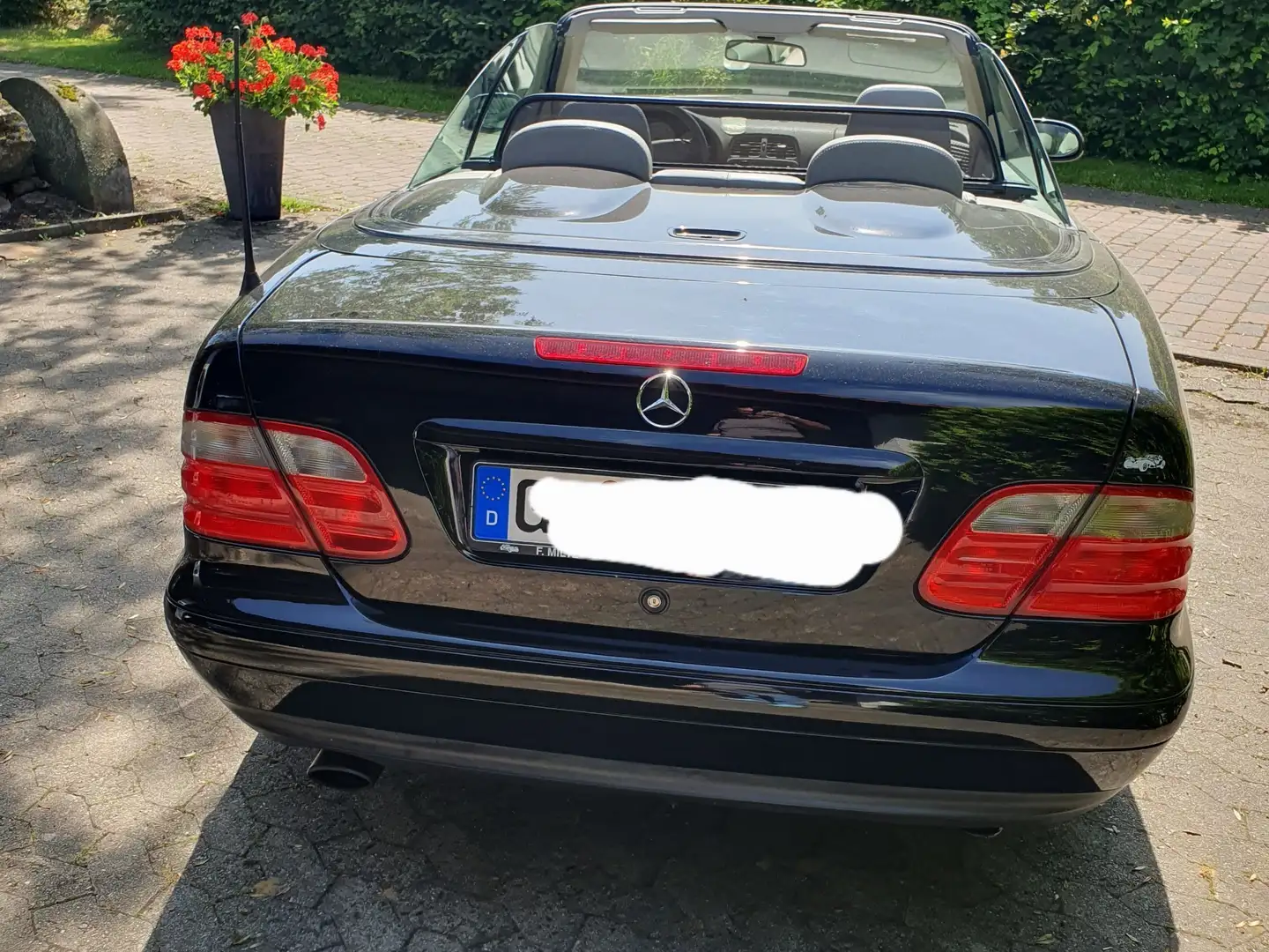 Mercedes-Benz CLK 230 Cabrio Kompressor Sport - 2