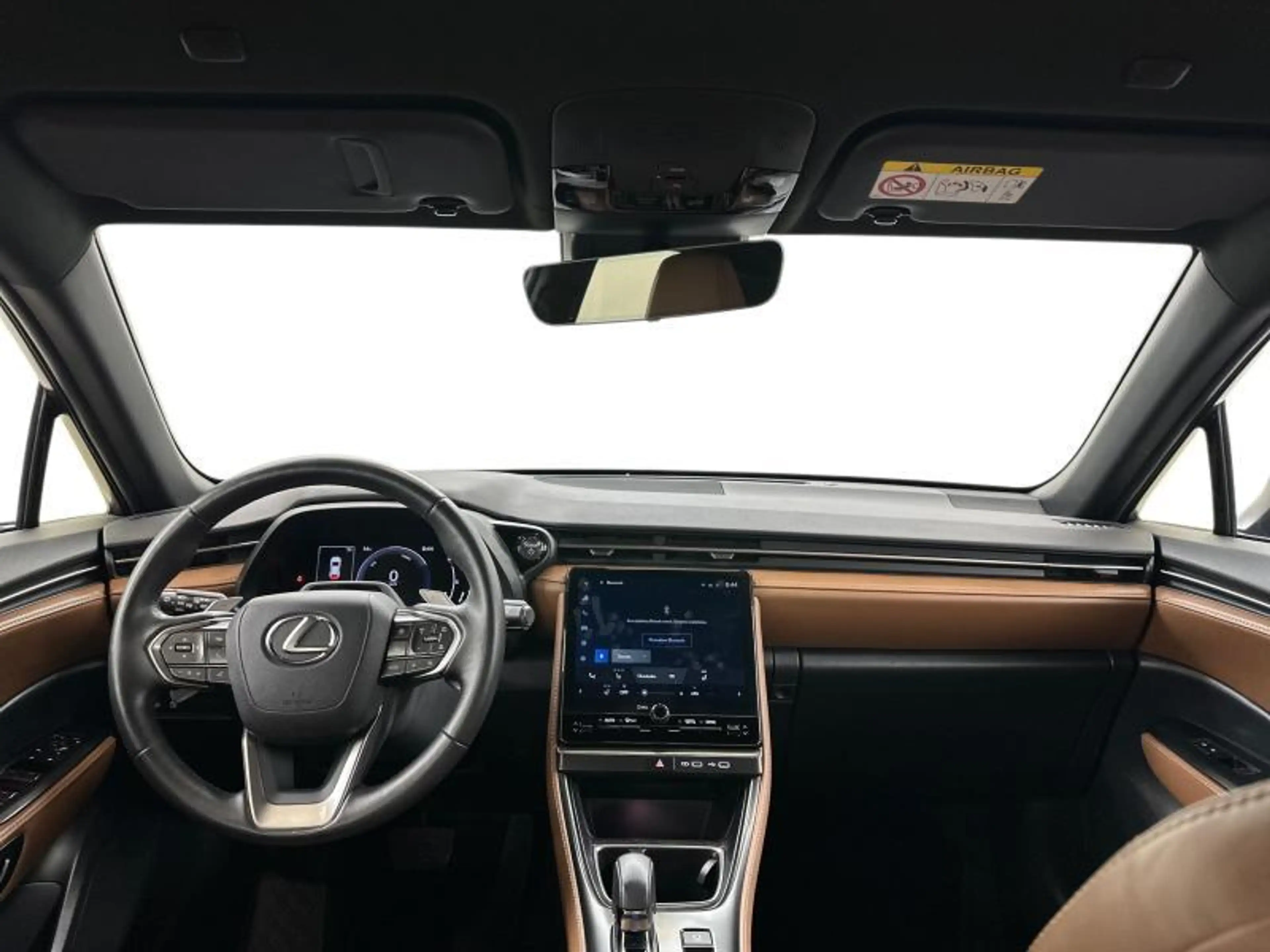 Lexus LBX 136hp HEV Relax | all seasons | carplay — photo 7