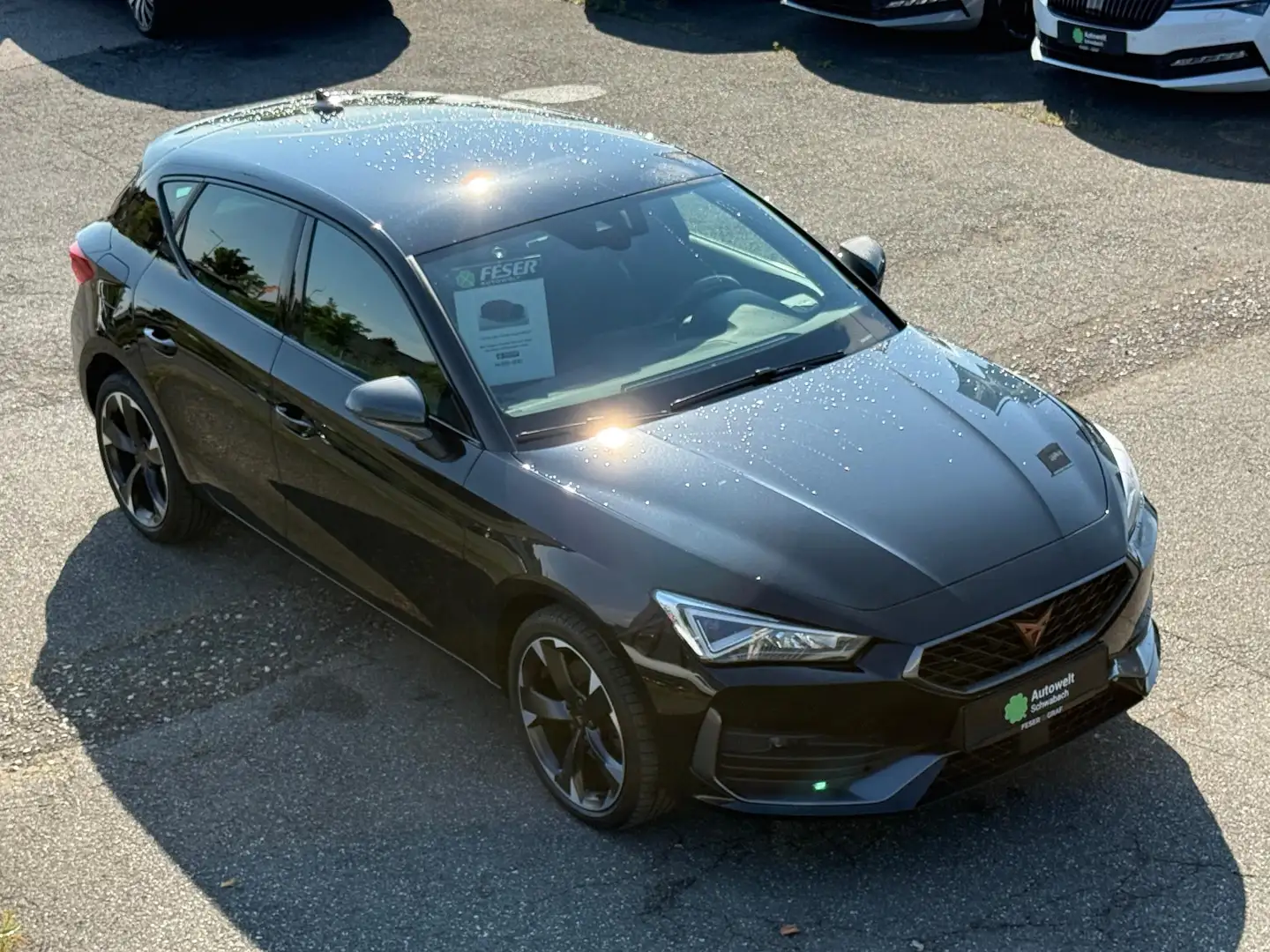 CUPRA Leon 1.4 eTSI LED NAVI SHZ PDC Schwarz - 1
