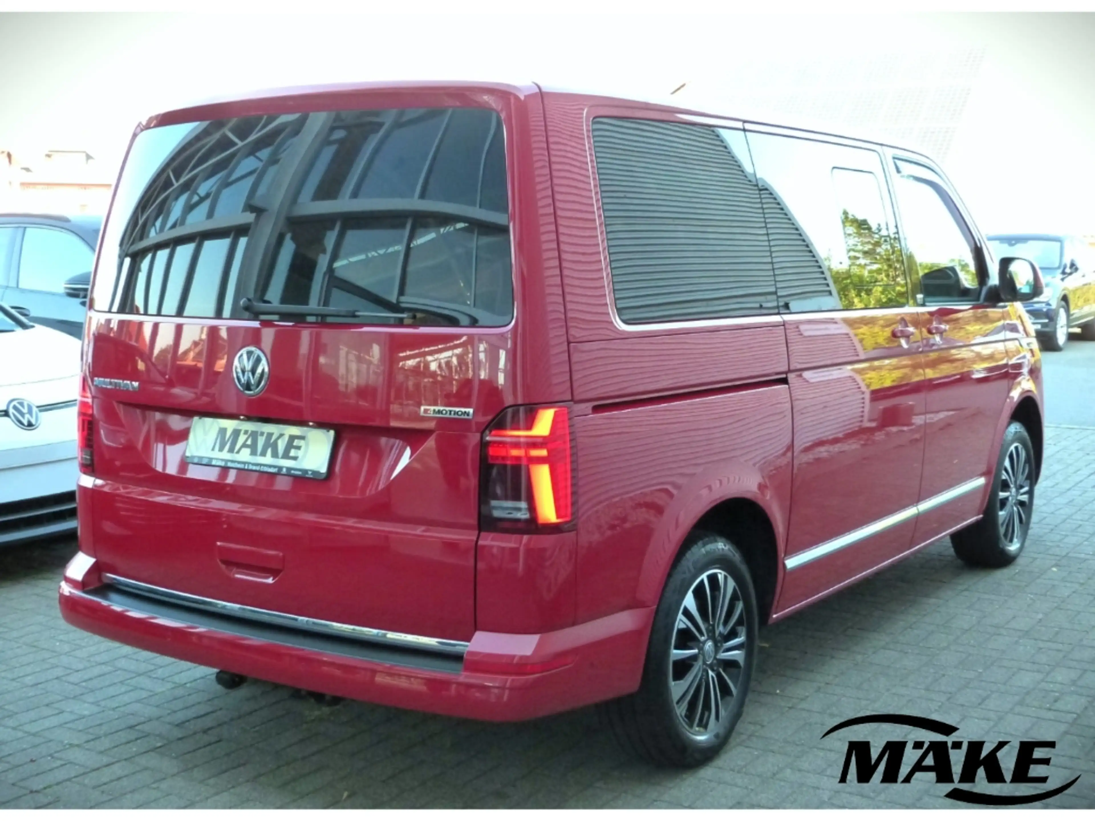 Volkswagen T6.1 Multivan 2.0 TDI DSG,4 Motion,Generation Six,AHK,ACC,Standh — photo 2