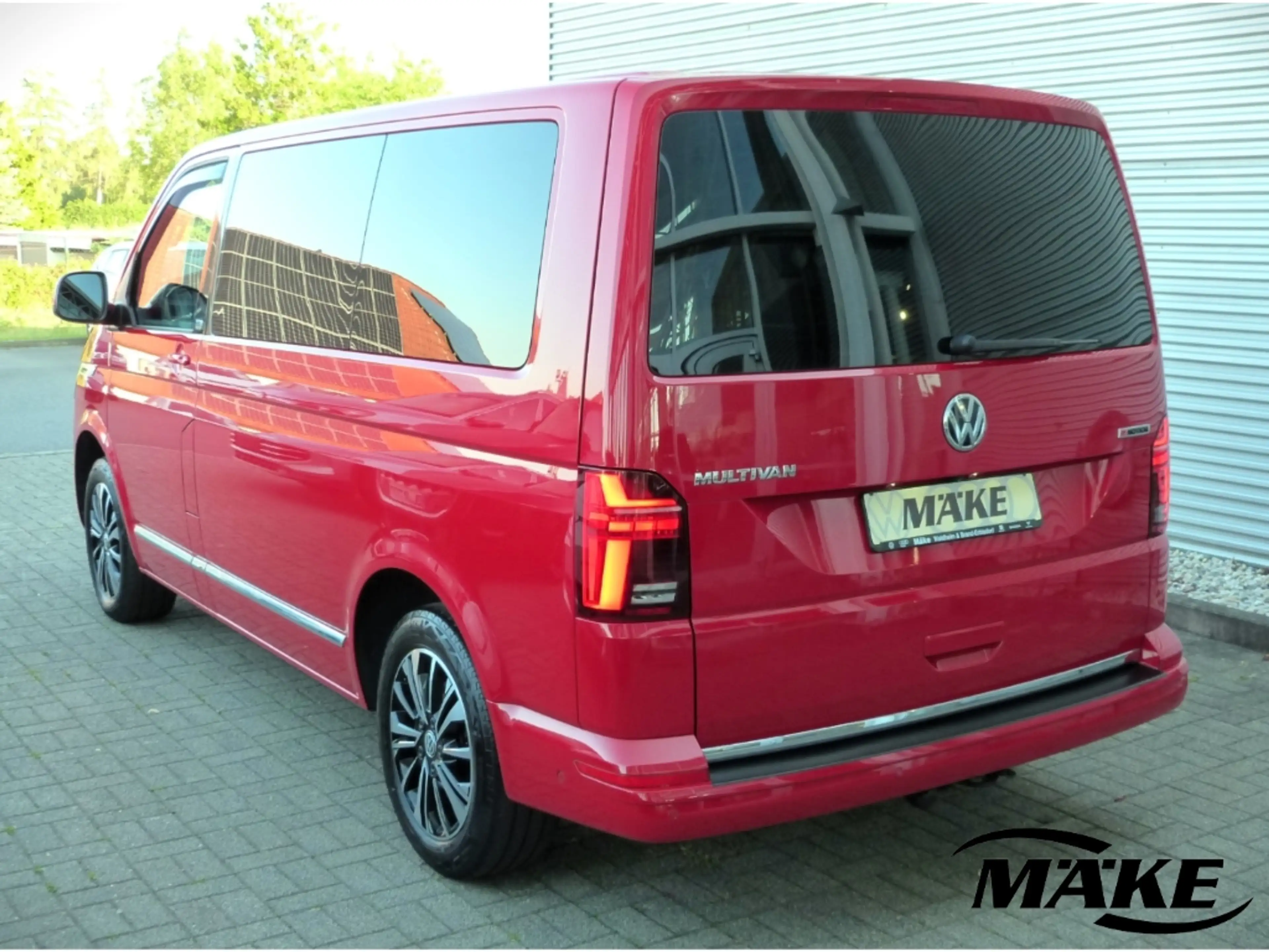 Volkswagen T6.1 Multivan 2.0 TDI DSG,4 Motion,Generation Six,AHK,ACC,Standh — photo 4