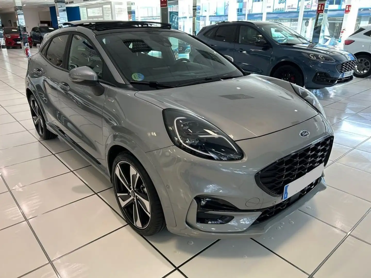 Ford Puma 1.0 EcoBoost MHEV ST-Line X 125 Gris - 1