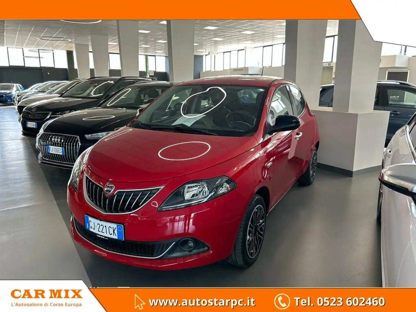Lancia Ypsilon 1.0 hybrid Gold s&s 70cv Rosso - 1