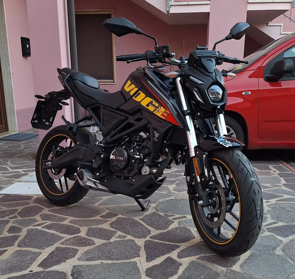 Voge R125