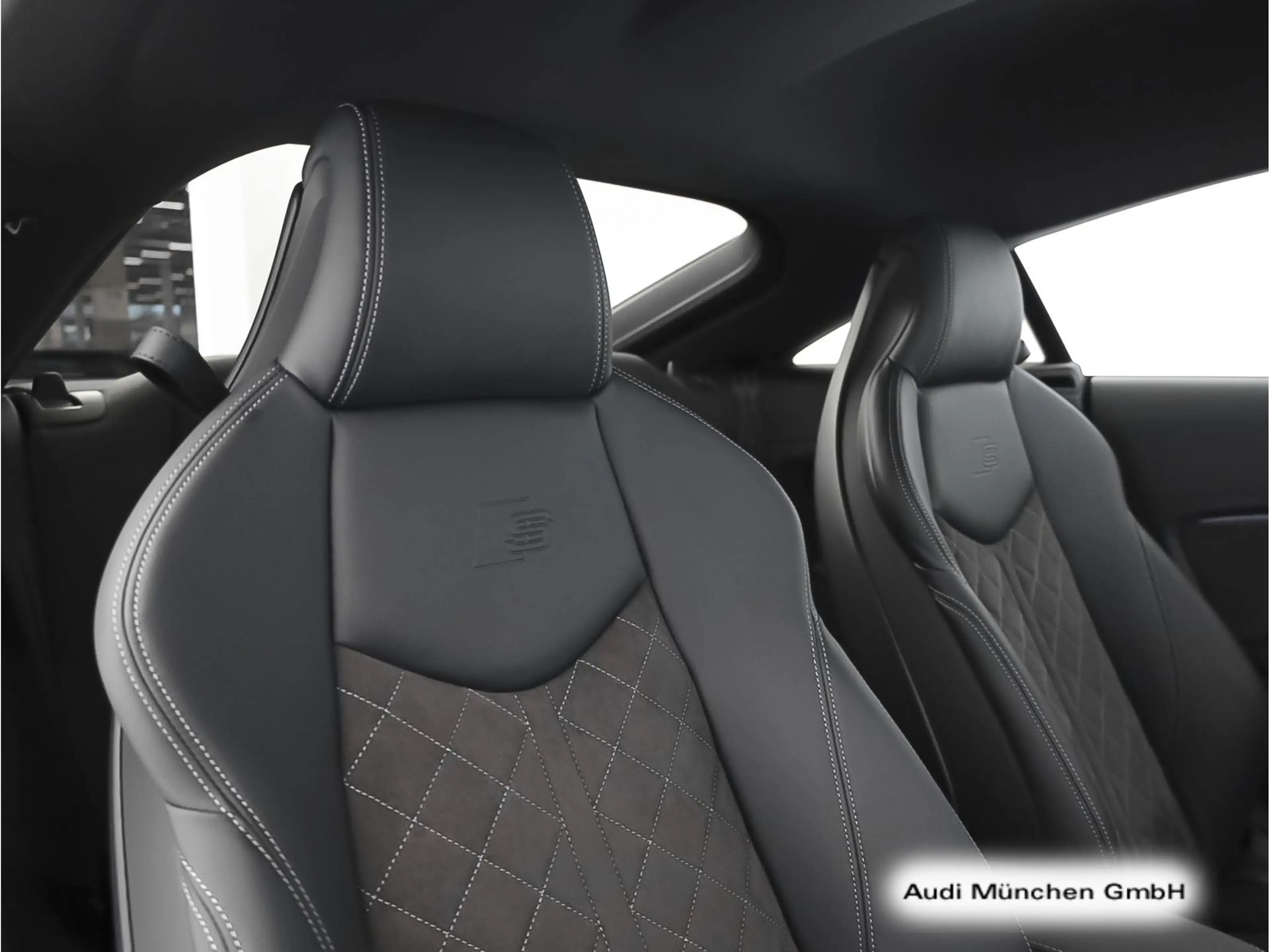 Audi TT 45 TFSI qu. S tronic 2x S line Matrix/N — photo 15