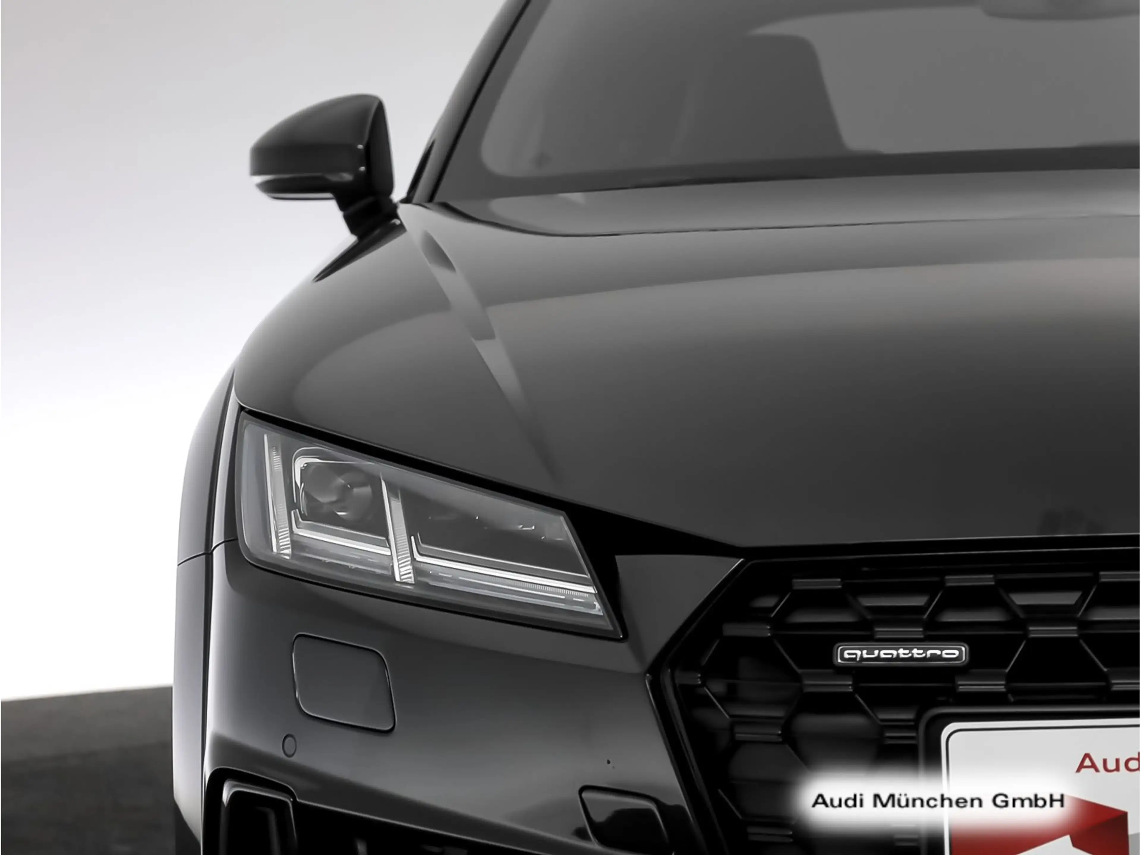 Audi TT 45 TFSI qu. S tronic 2x S line Matrix/N — photo 11