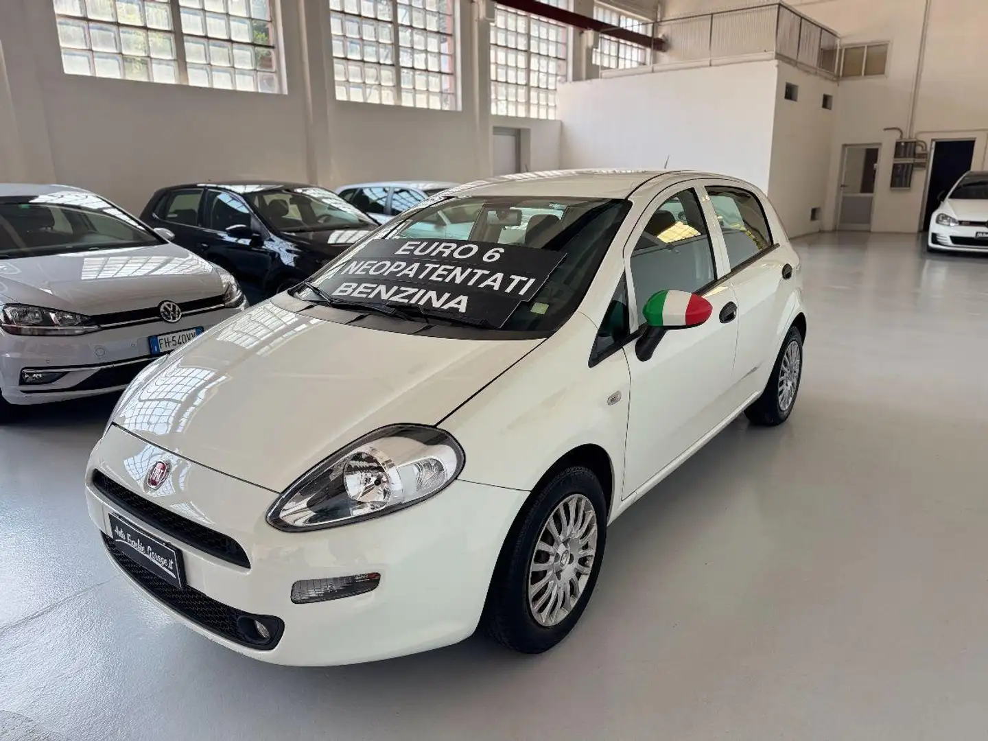 Fiat Punto 1.2 8V 5p. Lounge Blanc - 1