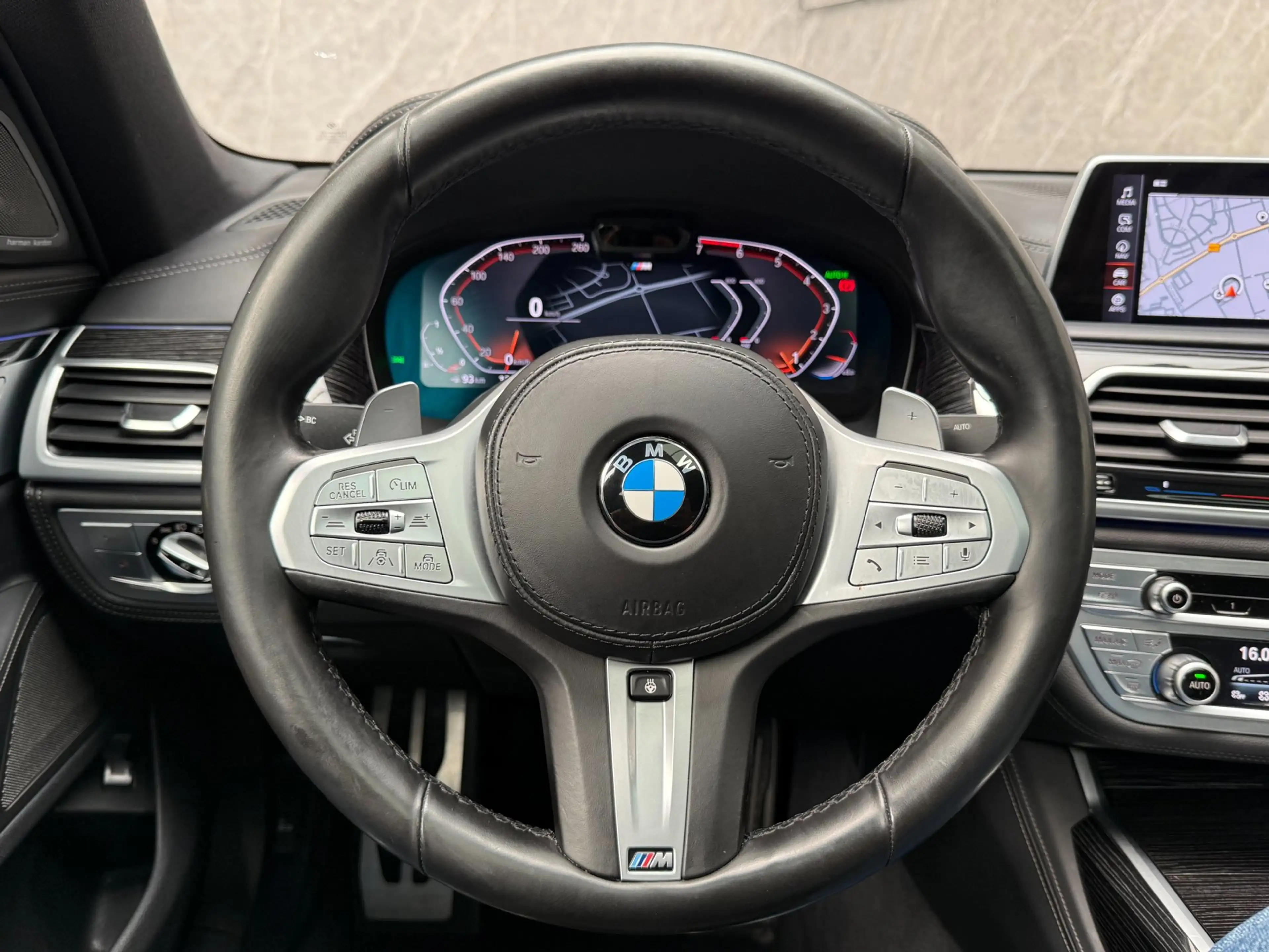 BMW 750 7-serie 750i xDrive 530 PK / Dealer Onderhouden — photo 14