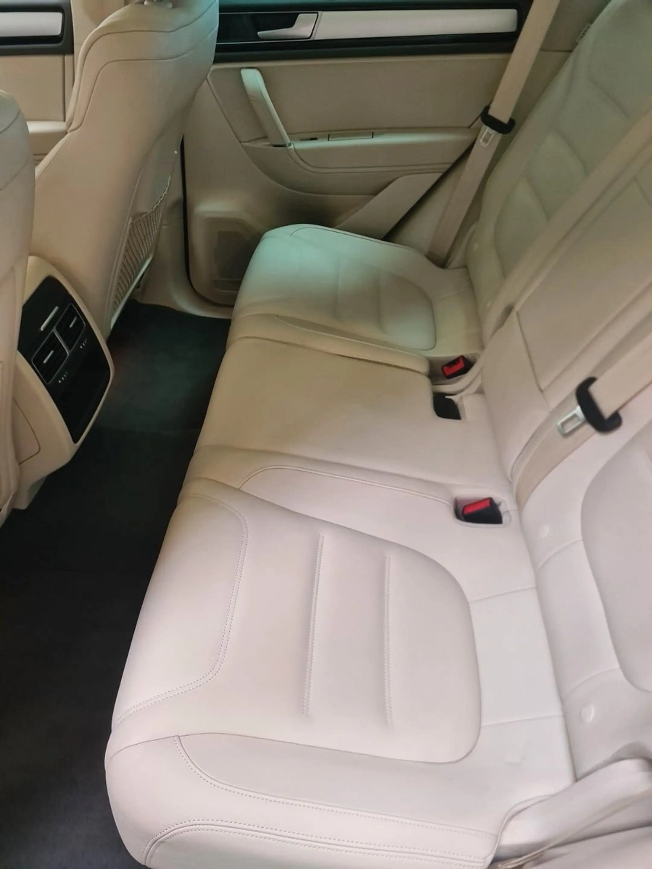 Volkswagen Touareg V6 R-Line TerrainTech 4Motion*Garantie* — photo 14