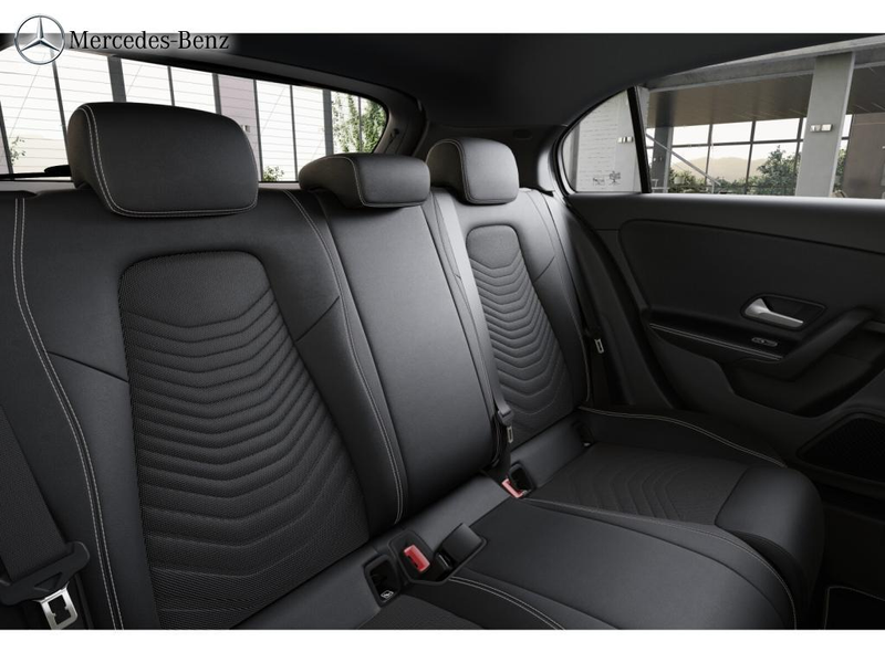 Mercedes-Benz A 200 Progressive RüKam+LED+MBUX — photo 11