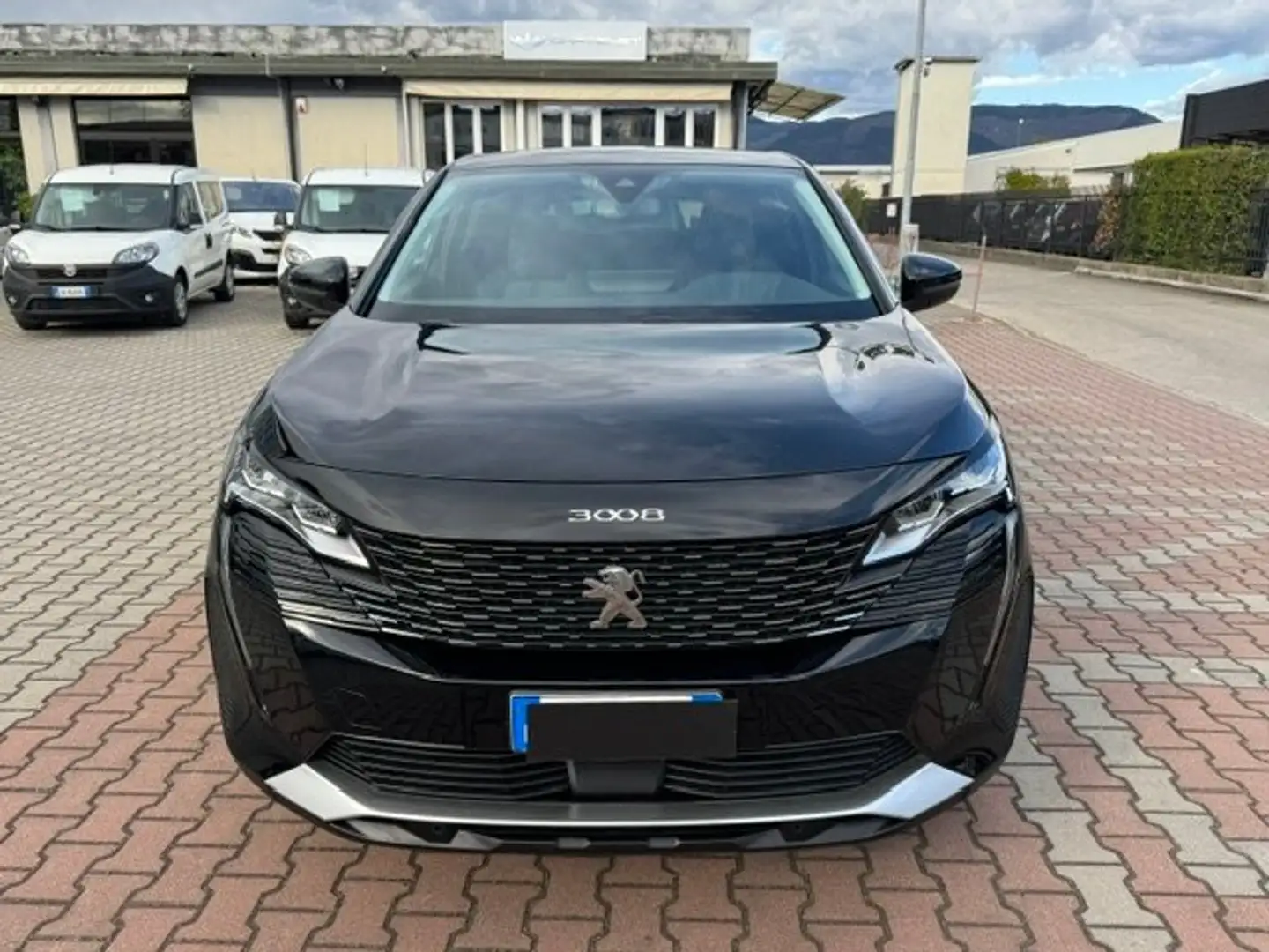 Peugeot 3008 1.5 BlueHDi 130cv S.&S. EAT8  ALLURE AZIENDALE Negro - 1
