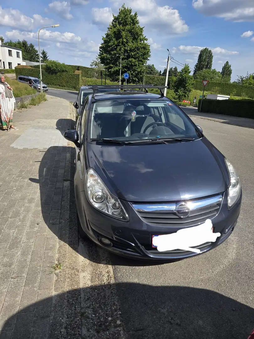 Opel Corsa 1.4i Black Edition - 1