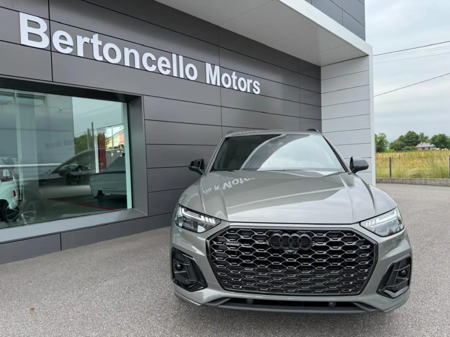 Audi Q5 SPB 40 TDI QUATTRO S-LINE IDENTITY BLACK S-TRONIC Gris - 2