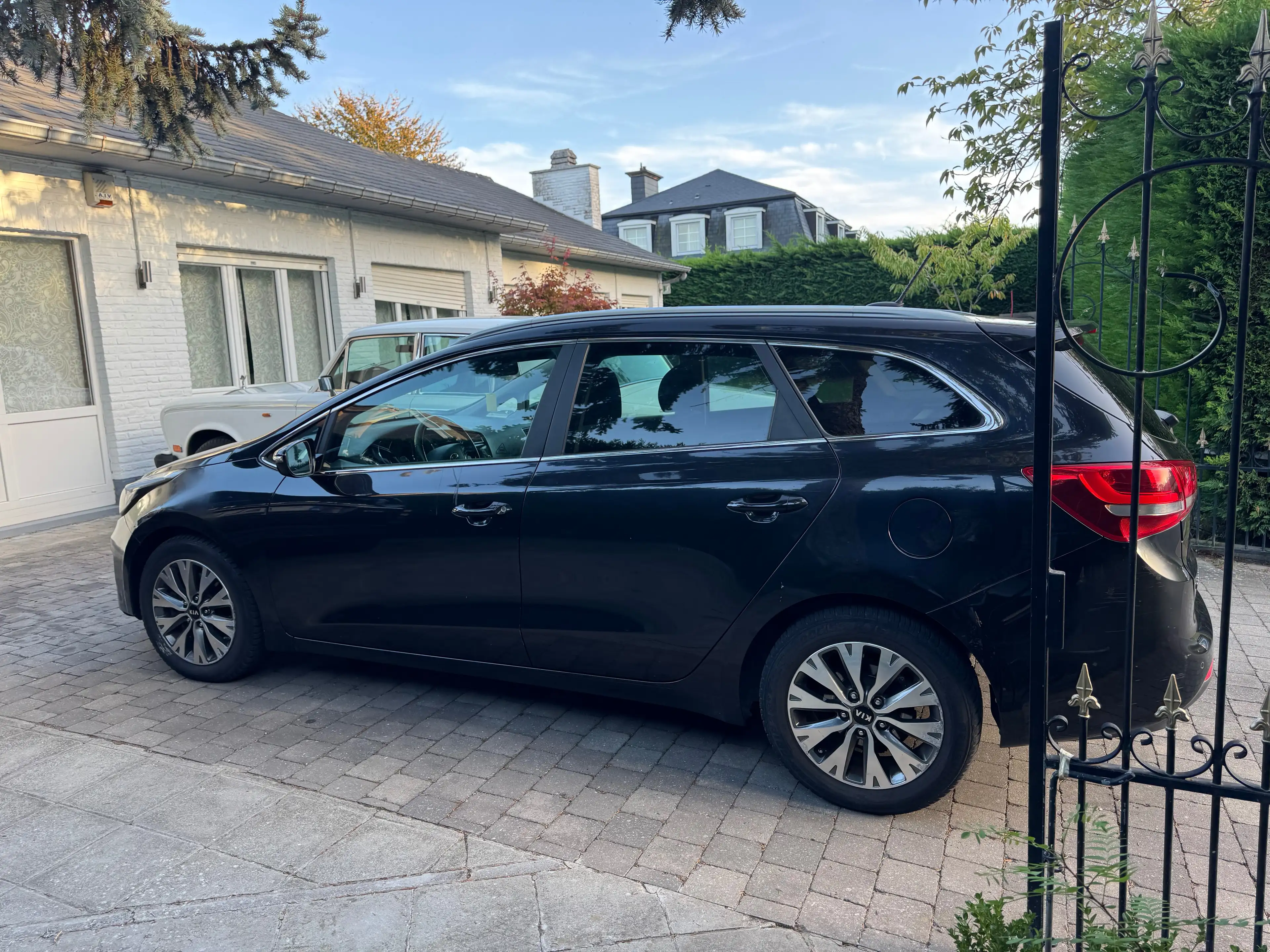 Kia Ceed / cee'd Cee'd 1.6 CRDi Navi Edition ISG — photo 6