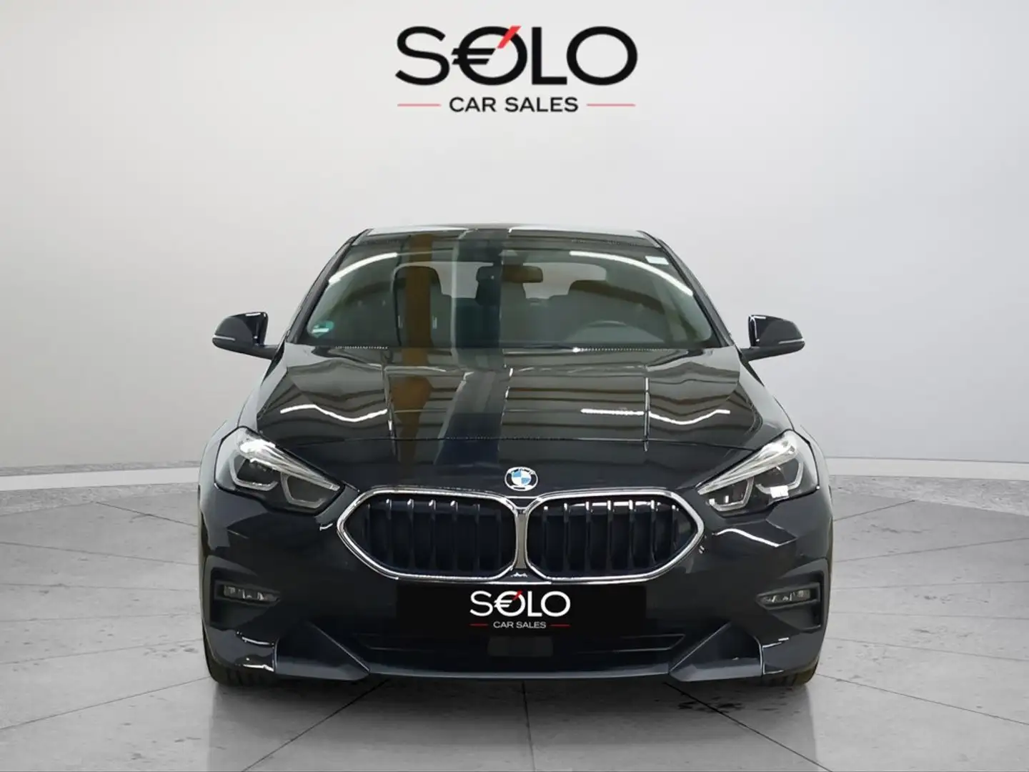 BMW 218 218iA Negro - 2