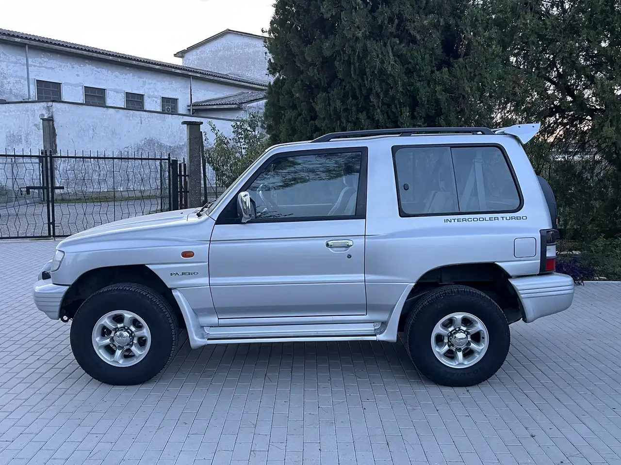 Mitsubishi Pajero Metal Top 2.5 tdi GLS Target, foto 2