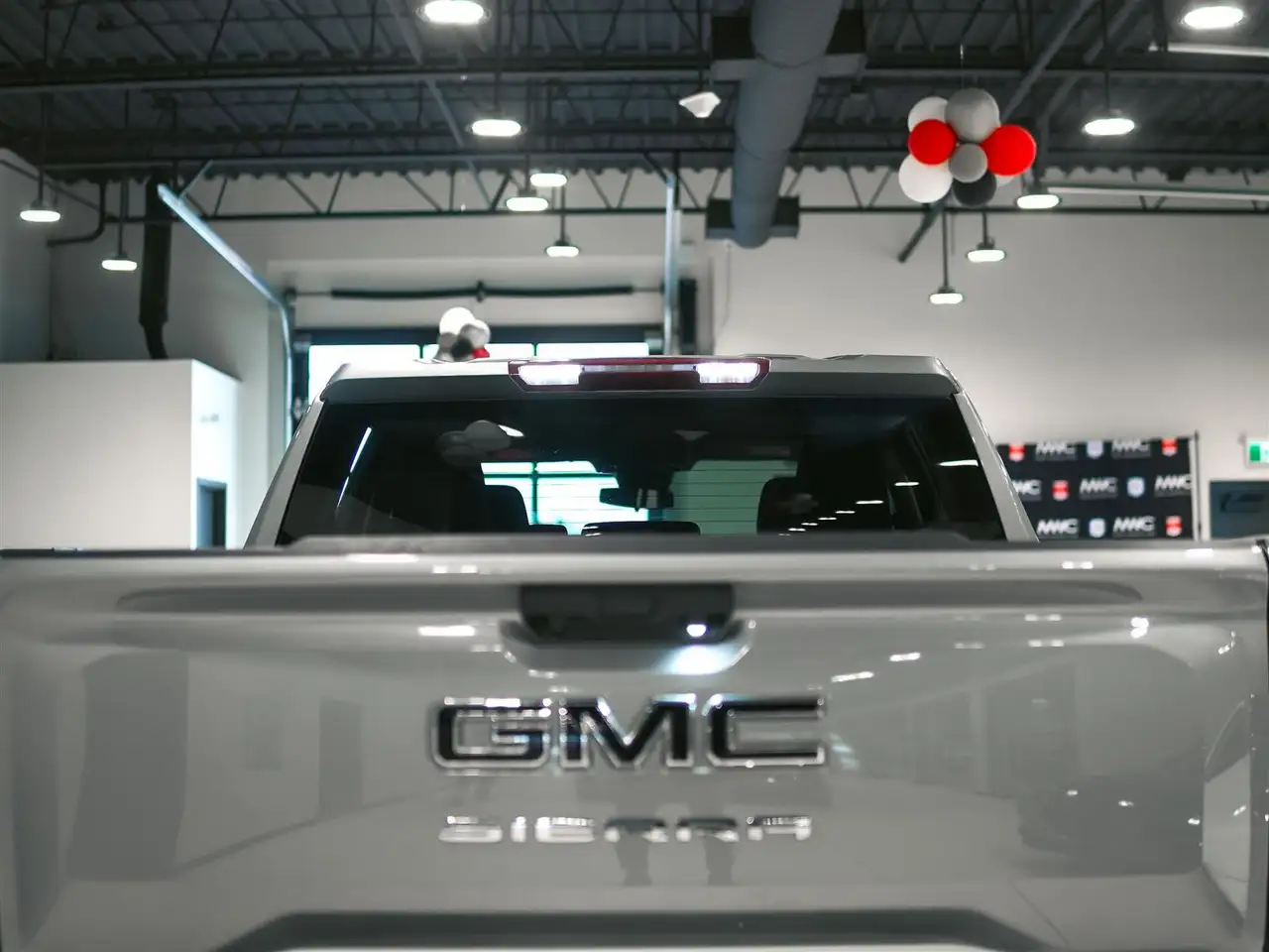 GMC Sierra 1500 снимка GMC Sierra 1500