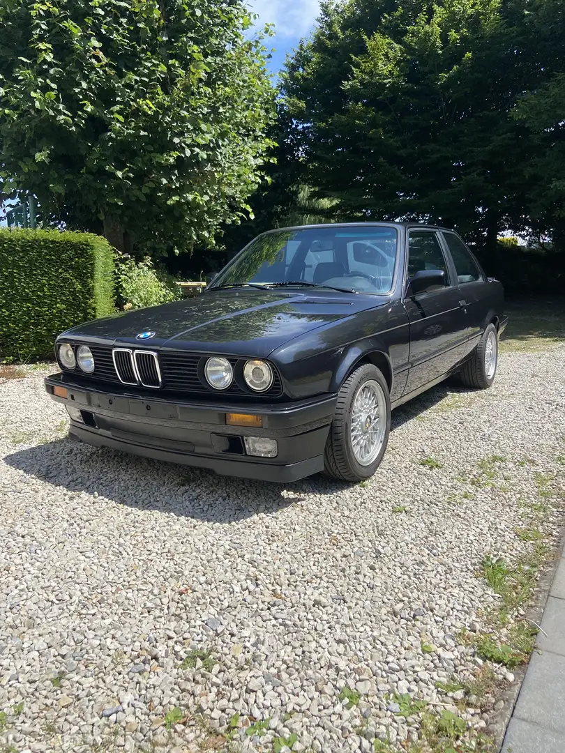 BMW 318 318is e30 - 1