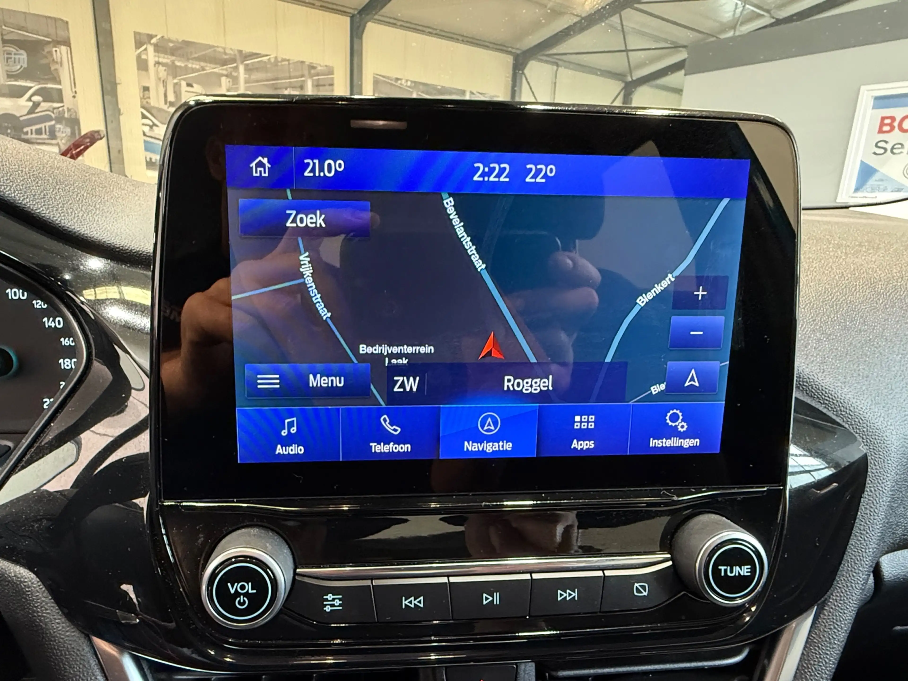 Ford Fiesta 1.0 EcoBoost Titanium — photo 18