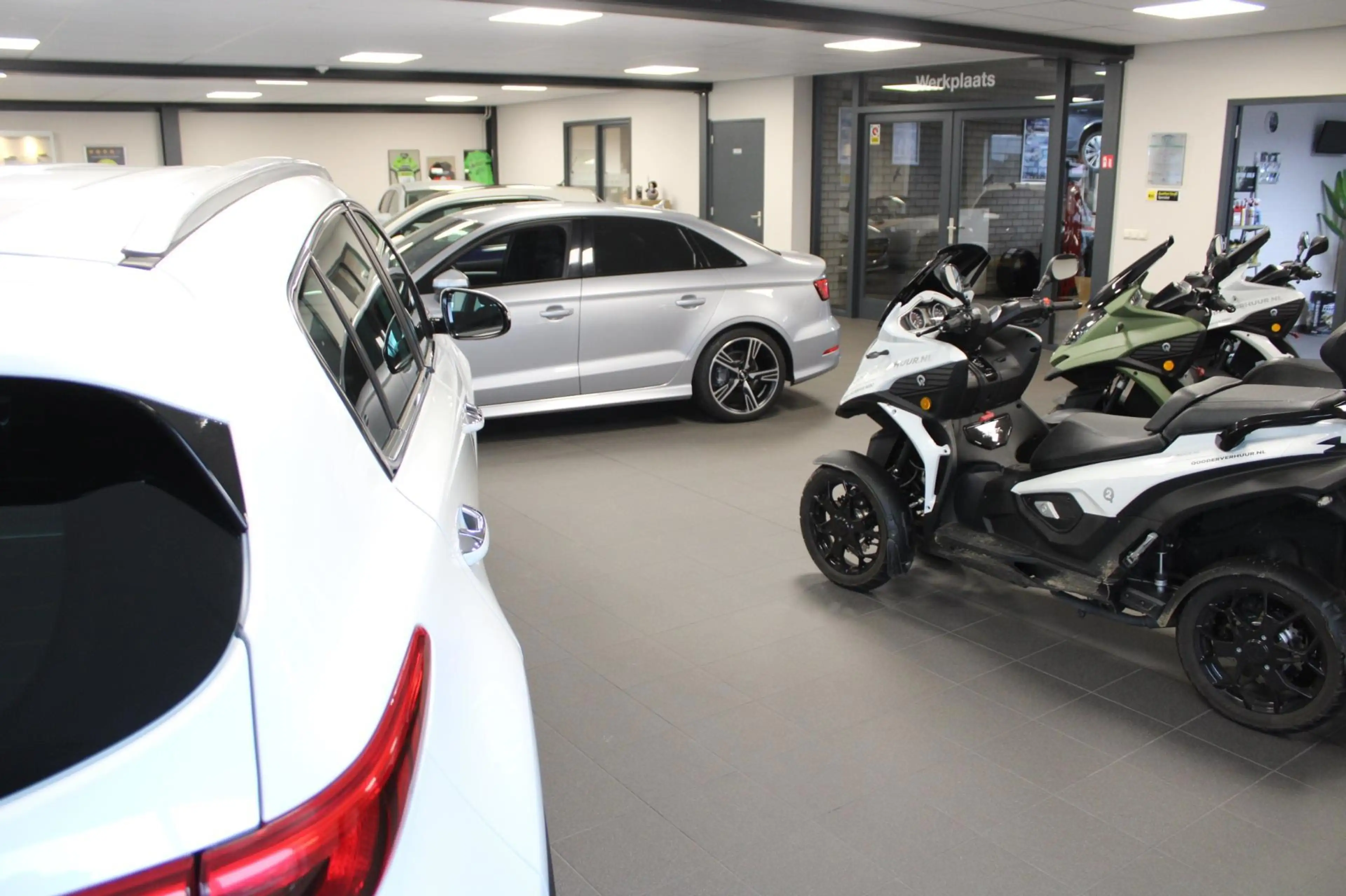 Ford Fiesta 1.0 EcoBoost Titanium — photo 28