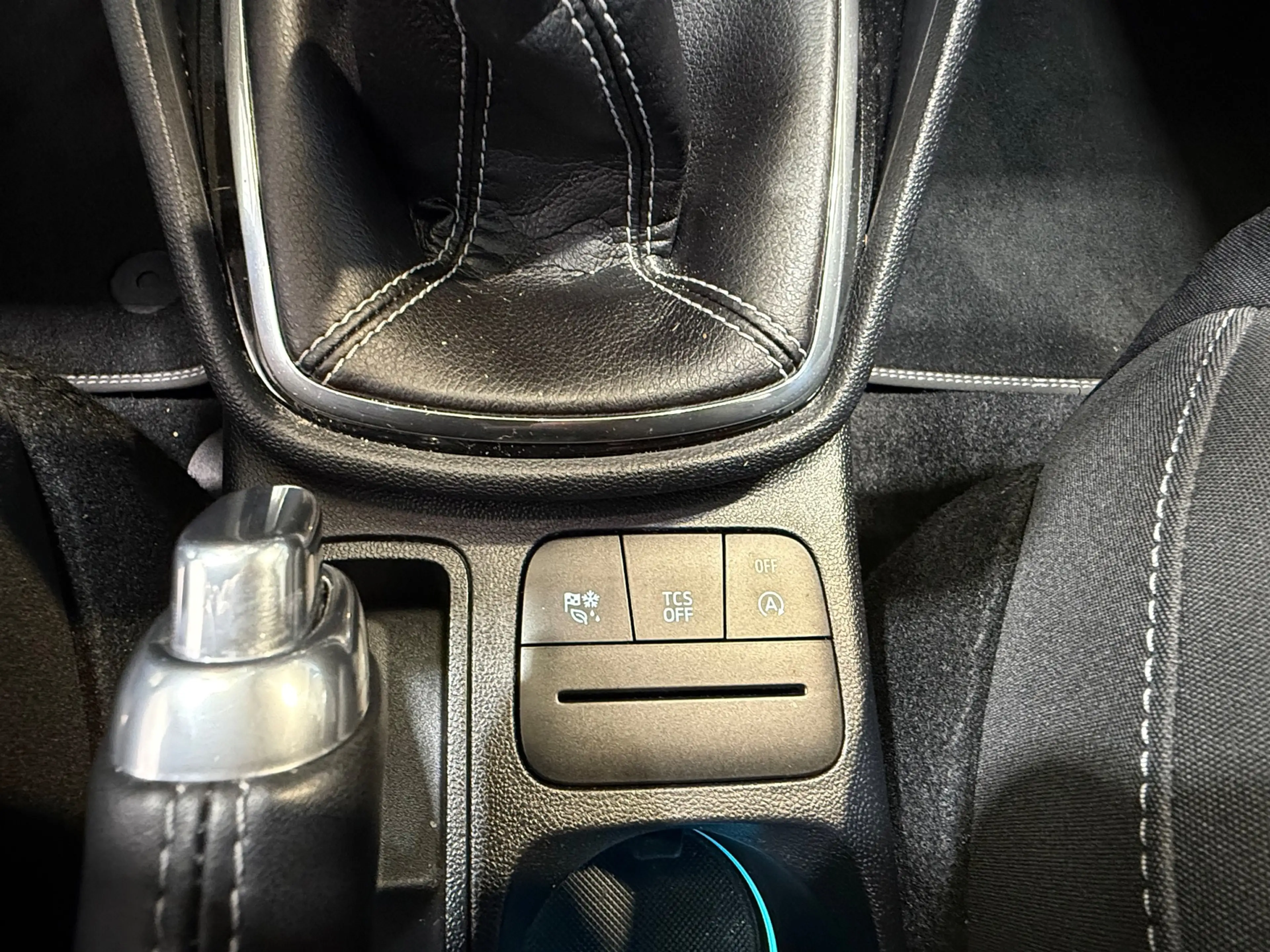 Ford Fiesta 1.0 EcoBoost Titanium — photo 15