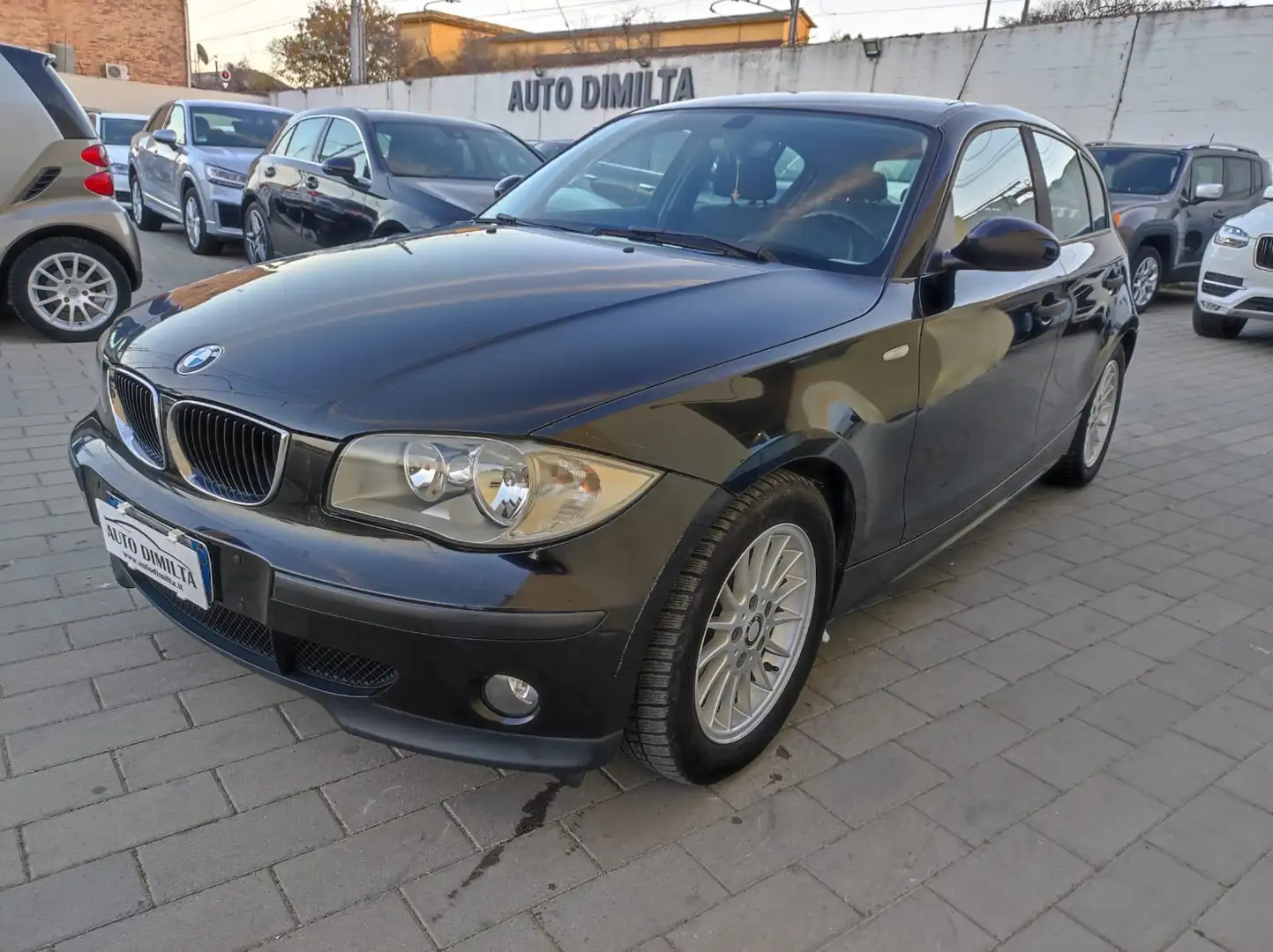 BMW 118 118d Nero - 2