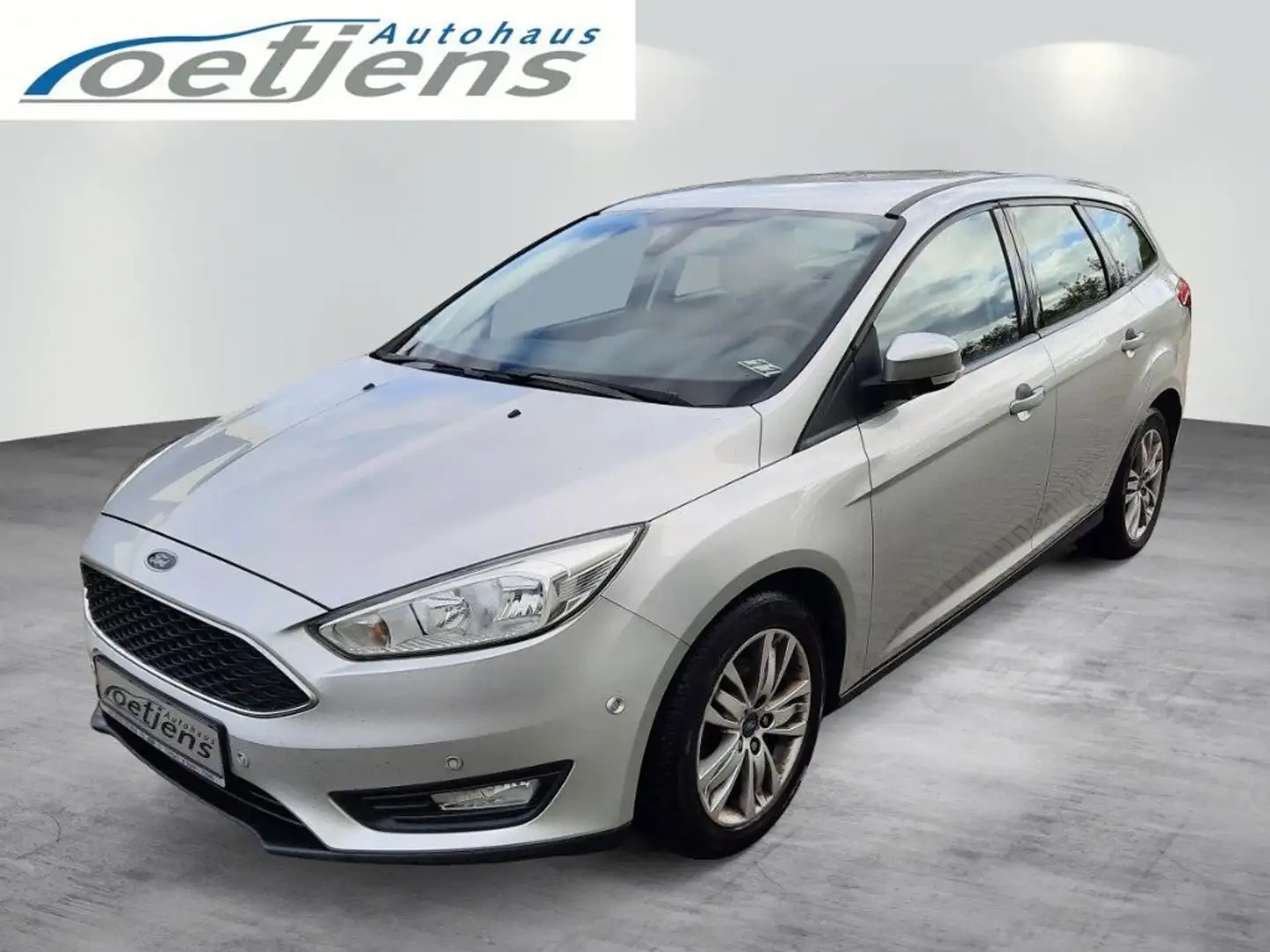 Ford Focus Turnier Trend Silber - 1