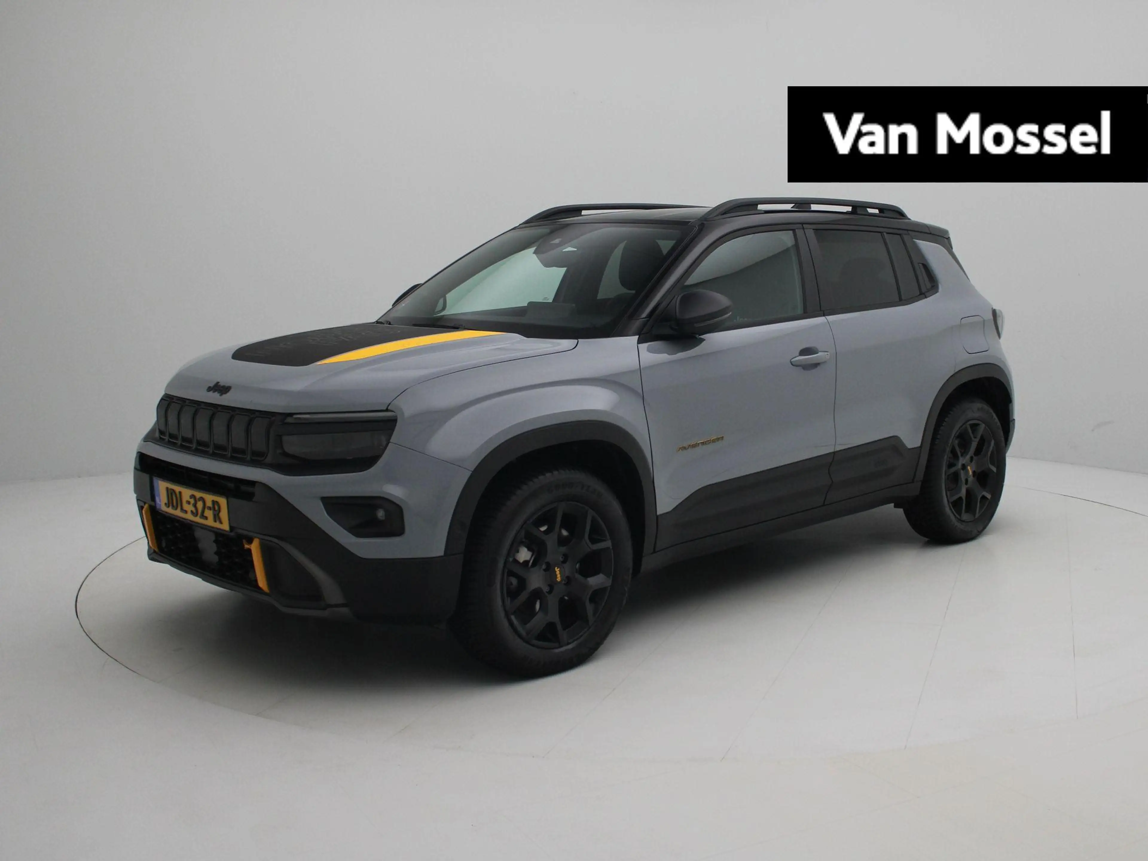 Jeep Avenger 1.2T 4xe The North Face | TREKHAAK | LIMITED EDITI