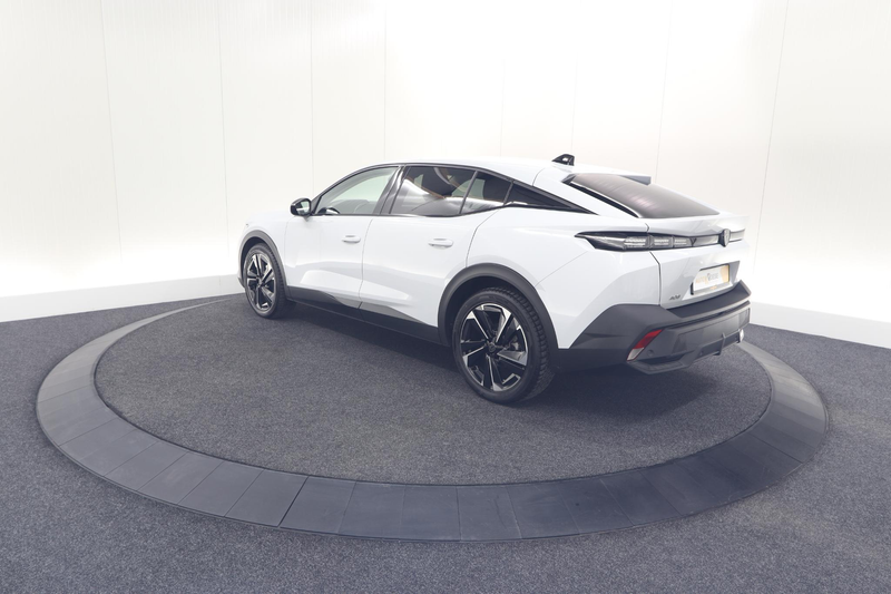 Peugeot 408 Hybrid 136 e-DCS6 Allure | 360 Camera | Adaptieve — photo 13
