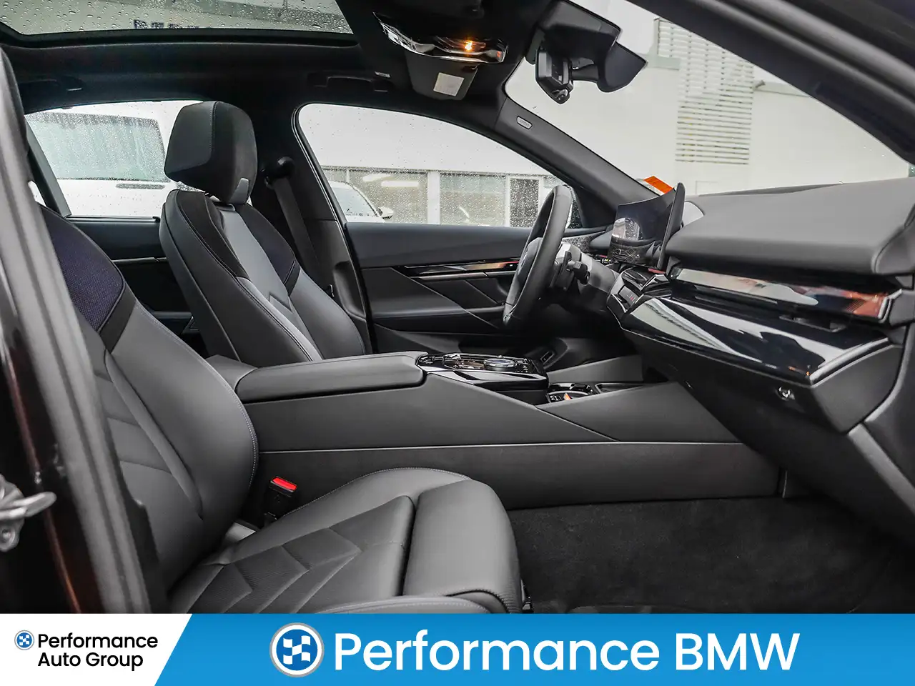 BMW 5 Series photo BMW 5 Series