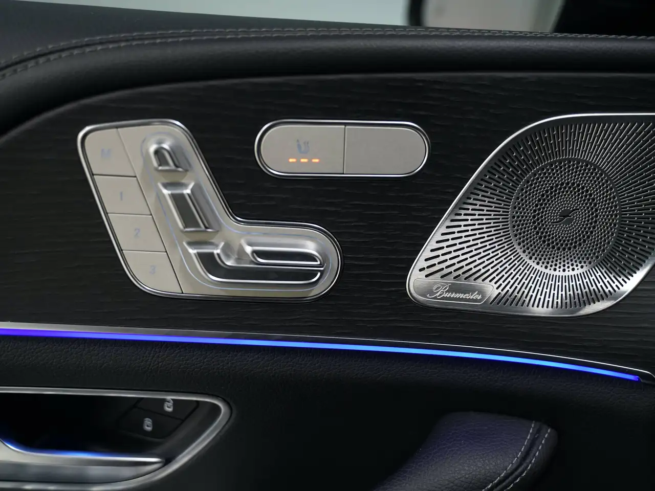 Mercedes-Benz GLE снимка Mercedes-Benz GLE