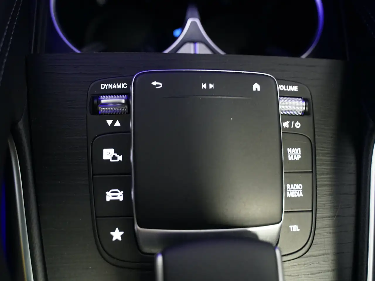 Mercedes-Benz GLE снимка Mercedes-Benz GLE