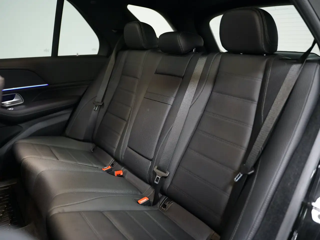 Mercedes-Benz GLE снимка Mercedes-Benz GLE
