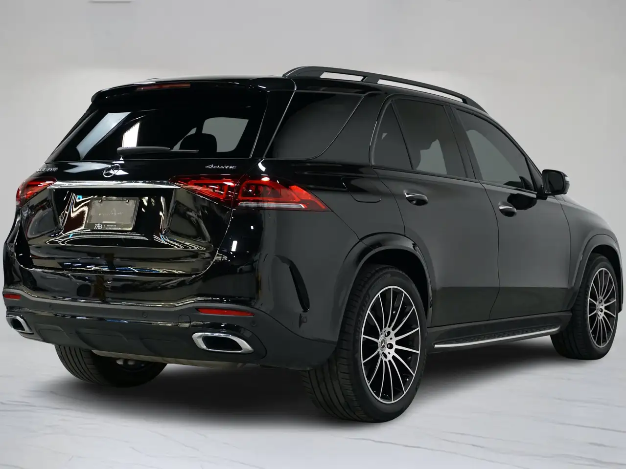 Mercedes-Benz GLE снимка Mercedes-Benz GLE