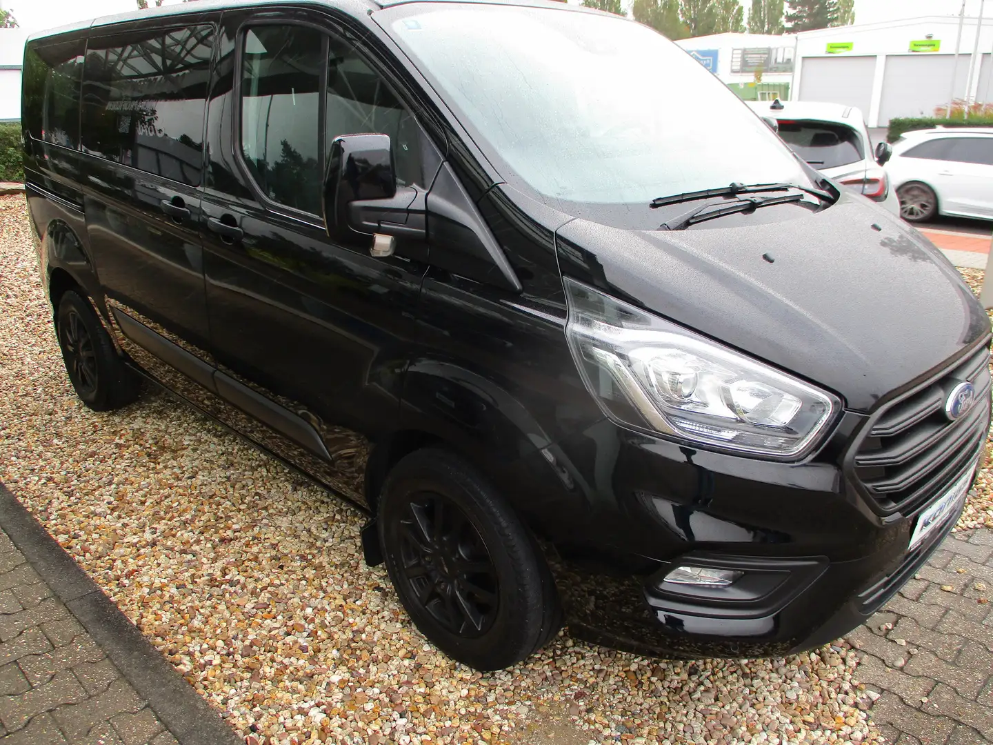 Ford Transit Custom 320 L1 Trend Schwarz - 2