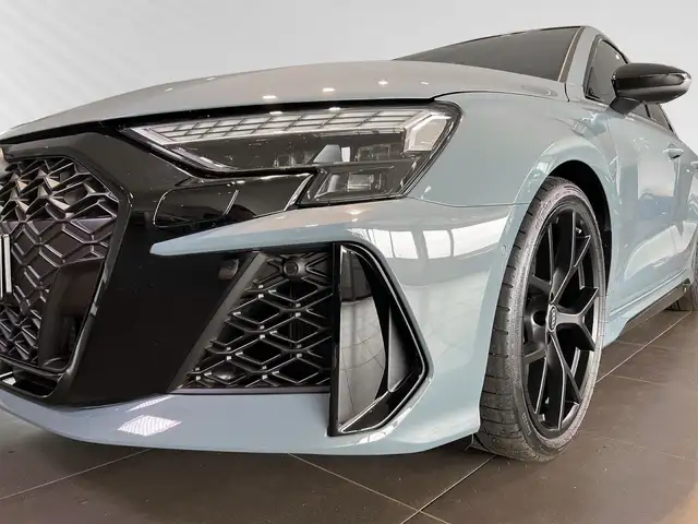 Audi RS3 view 6