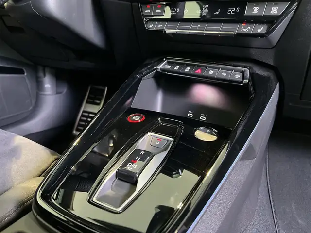 Audi RS3 view 10