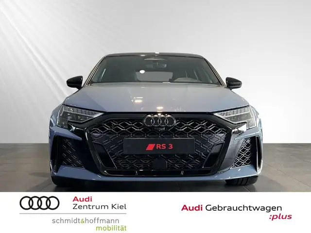 Audi RS3 view 2