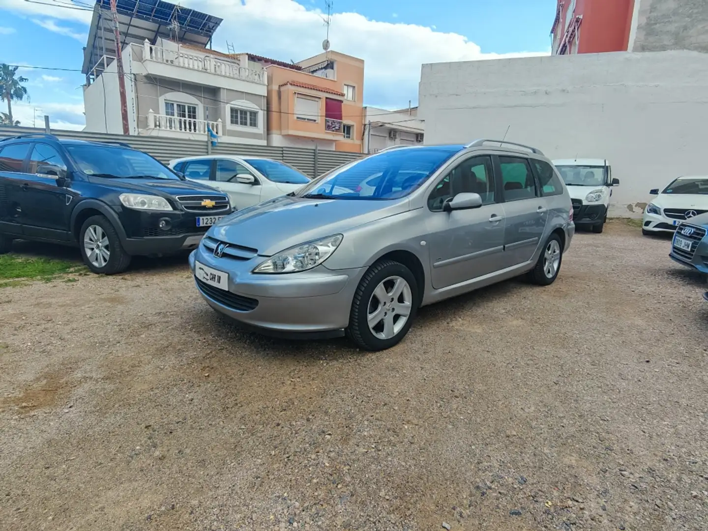 Peugeot 307 SW 2.0HDI Pack 136 Gris - 2